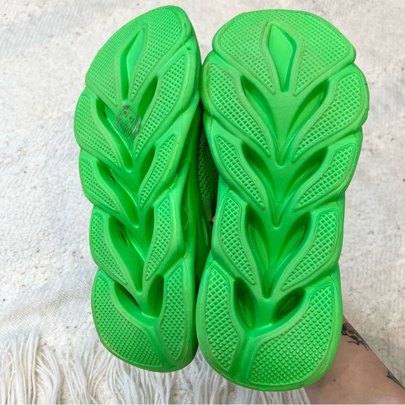 Azalea Wang Sneakers Neon Green Mesh Sock Bubble Lace Up Shoes 8 - Picture 6 of 8